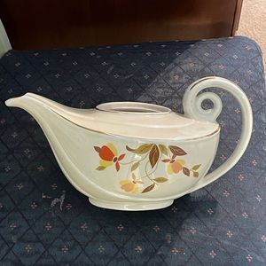 Hall Autumn Leaf Aladdin Teapot Beautiful! Vintage 1940’s